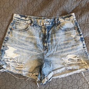American Eagle High Rise Mom Shorts